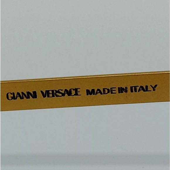 Authentic Gianni Versace Sunglasses  S59 Men's Gold needs new nose pads - Picture 8 of 11